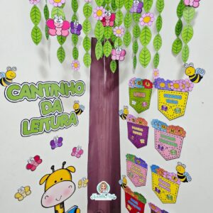 Cantinho da Leitura 2: árvore decorativa com bolsinhos e fichas de leitura