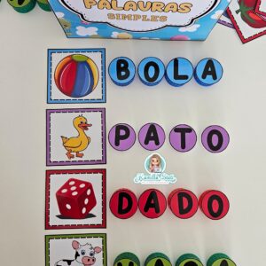 Formando Palavras Simples com Tampinhas: fichas com figuras e letras nas tampinhas